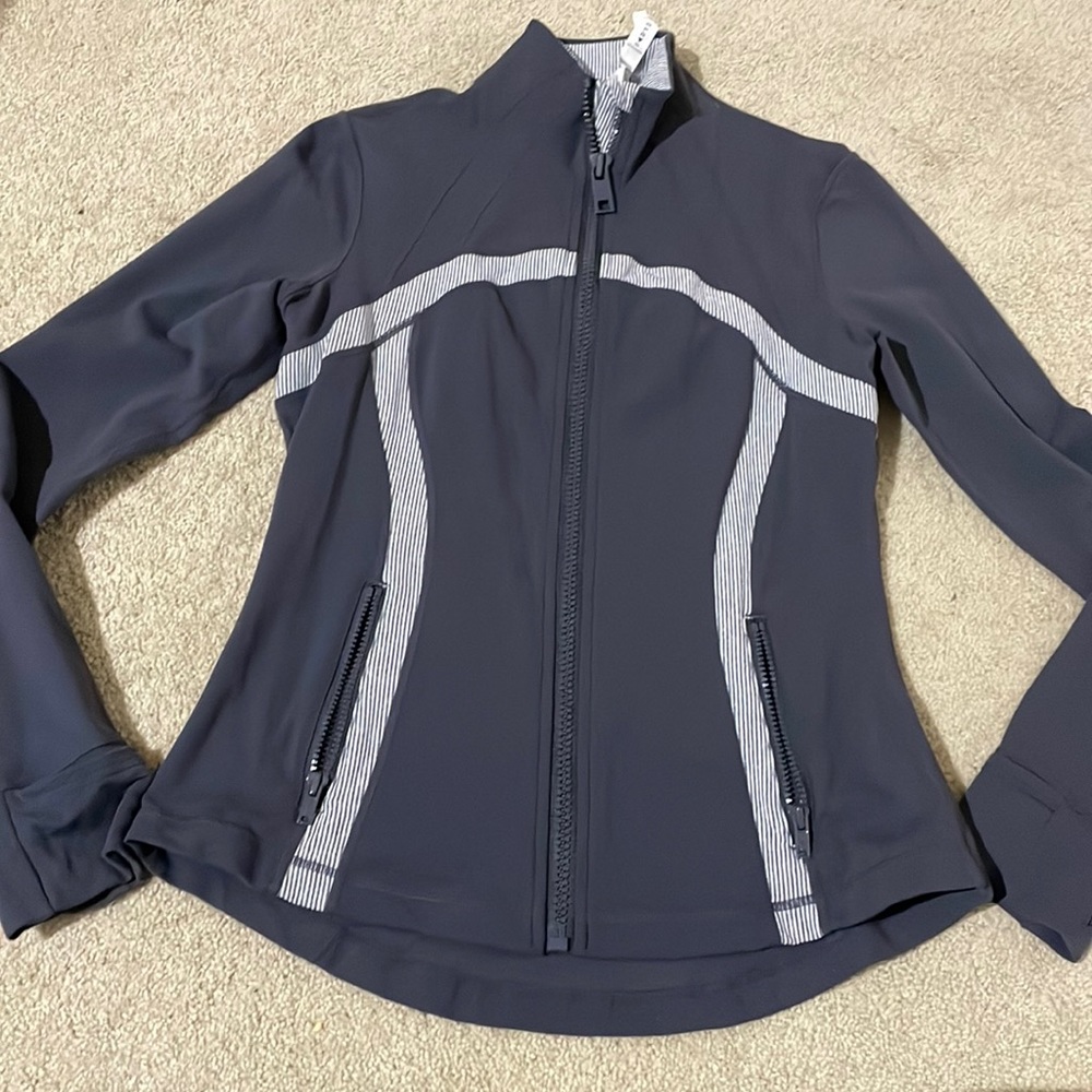 LuluLemon Zip-up